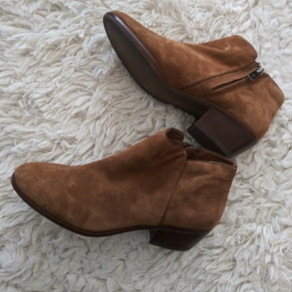 Sam Edelman Shoes - Sam Edelman Petty Booties in 6.5